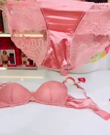 Summer Sale – Padded Set (Limited Offer)